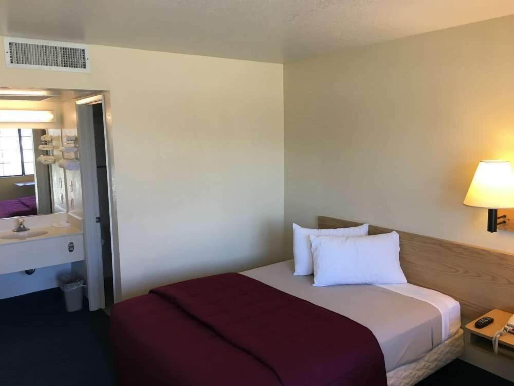 Vagabond Inn Buttonwillow North I-5 Εξωτερικό φωτογραφία