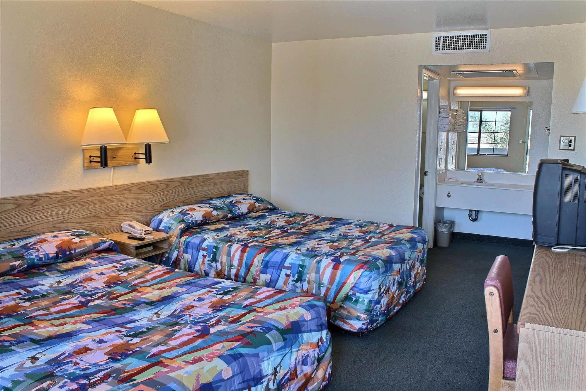 Vagabond Inn Buttonwillow North I-5 Εξωτερικό φωτογραφία